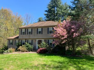 10 Crescent Ln, Sudbury, MA 01776