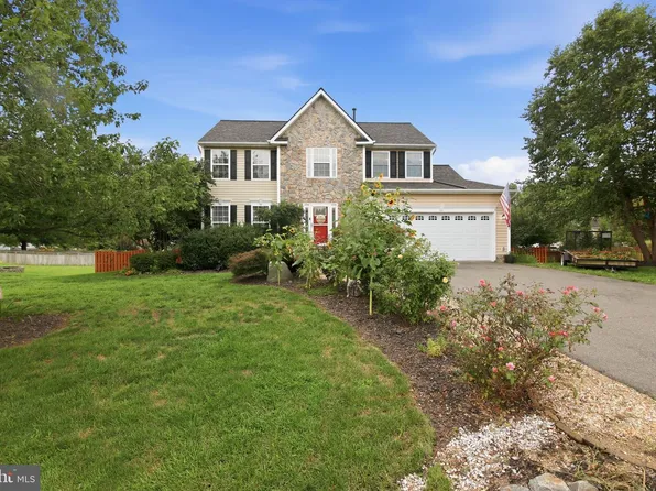 6106 Crown Grant Dr, Spotsylvania, VA 22553