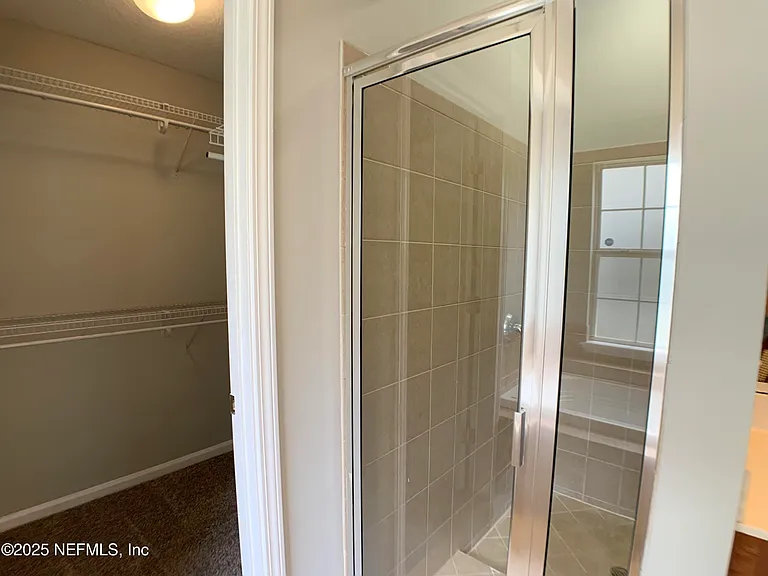1213 Harbour Town Dr — Photo 26