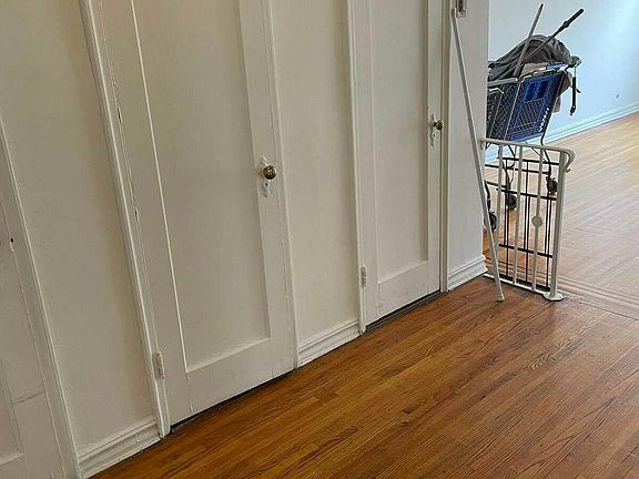 3rd image of 67-70 Yellowstone Blvd #5F1
