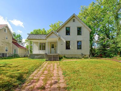 120 4th Ave SW, Faribault, MN, 55021