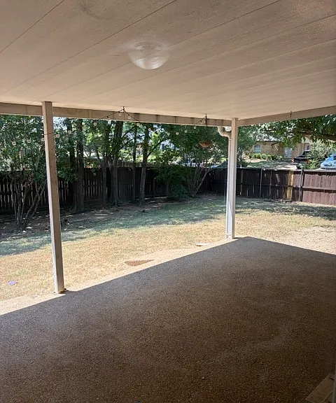 2524 Catalina Way — Photo 16