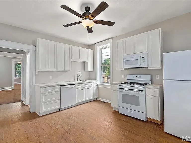 3343 Virginia Ave #1 — Photo 5