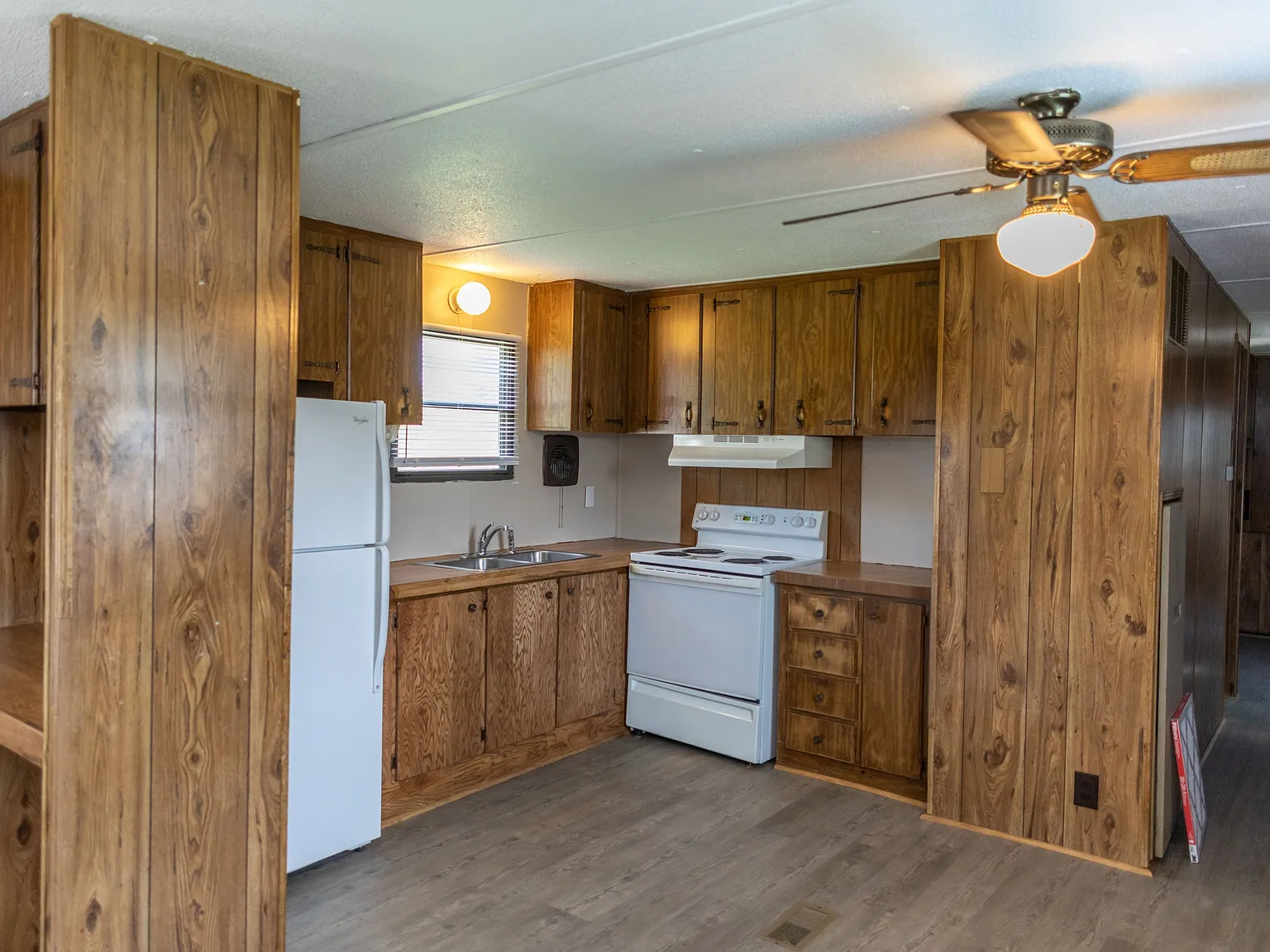 188-02: 4590 Luke Lane - Lot 1 — Photo 2