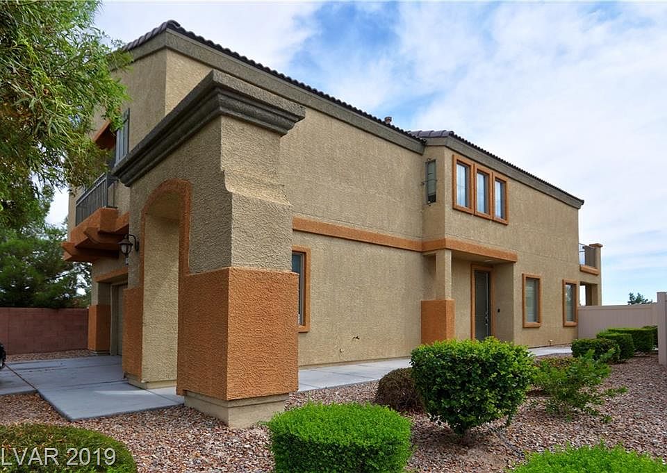 1st image of 5552 Overlook Valley St