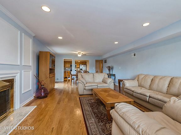 4th image of 5500 Carriageway Dr APT 214