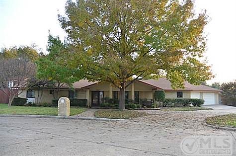 1st image of 14642 Cherry Hills Dr