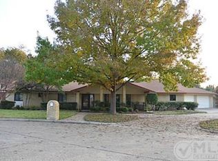 14642 Cherry Hills Dr, Farmers Branch, TX 75234