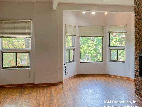 5th image of 869 W Lill Ave #3