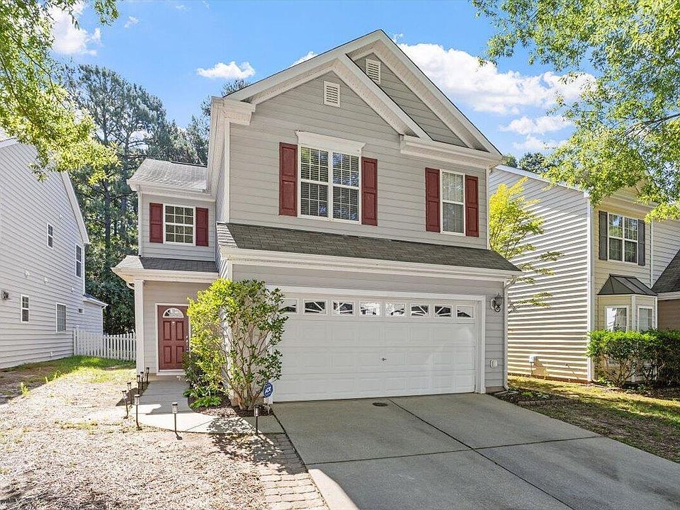 1st image of 1423 Crimson Creek Dr