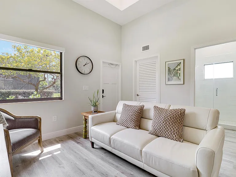 10735 Lantana Rd — Photo 4