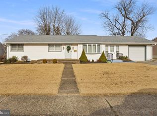 51 Macon Dr, Hamilton, NJ 08619