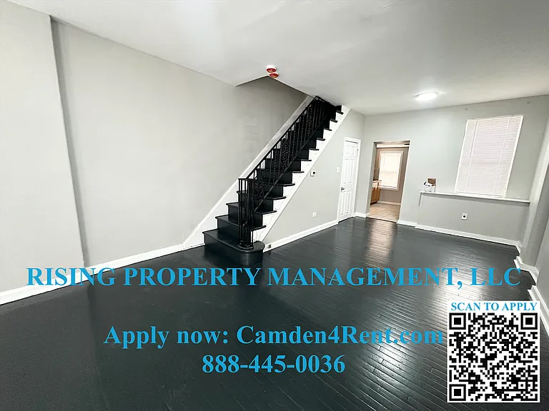 610 Line St — Photo 3