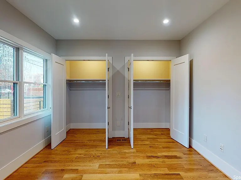 523 Lamont St NW #1 — Photo 6