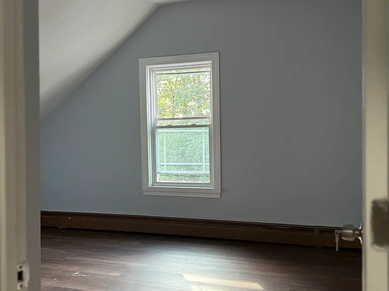 461 Aiken Ave #2 — Photo 8