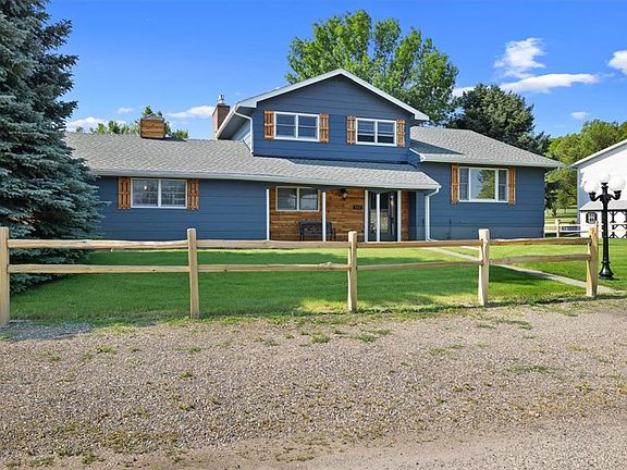 3rd image of 148 Glenhaven Dr