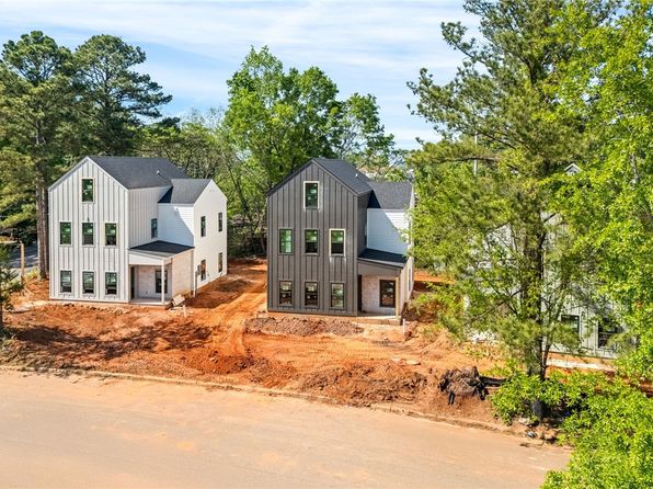 576 Pride Ave, Auburn, AL 36830