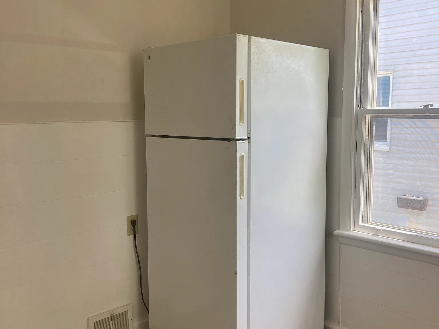 1 bed, $1,050 — Photo 2