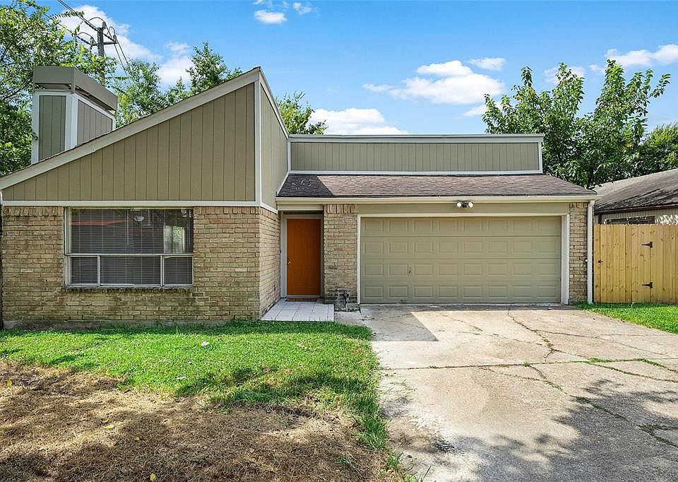 1st image of 6323 Ivyknoll Dr