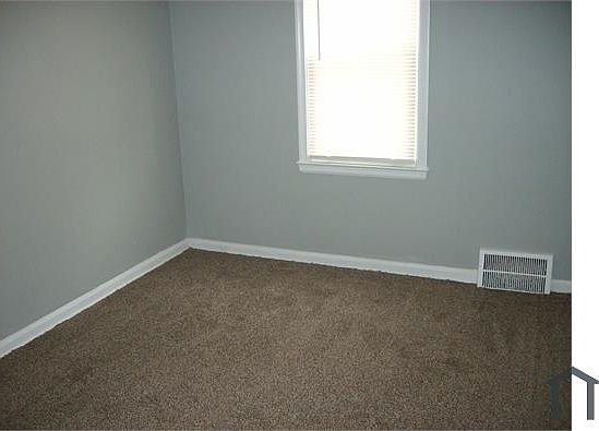 5th image of 8611 Westwood St