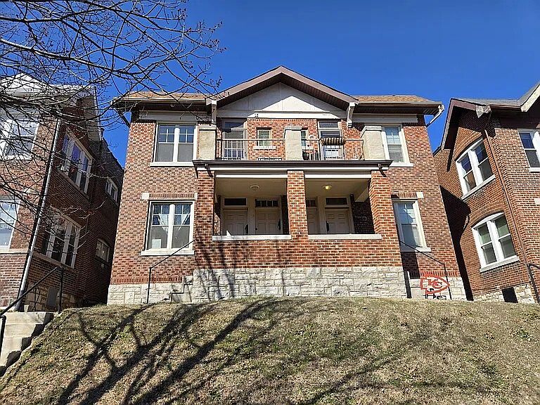 1st image of 3145 Halliday Ave #11501515