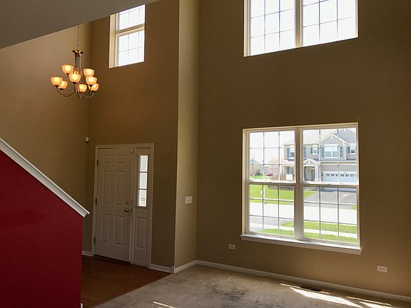 4th image of 1047 Mackenzie Dr