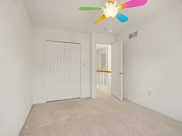 5050 Mendenhall Dr — Photo 20
