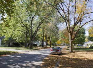 1004 E Delaware Ave, Urbana, IL