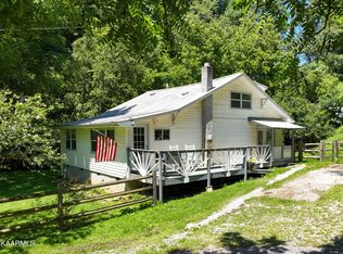 820 Middle Creek Rd, Cosby, TN 37722