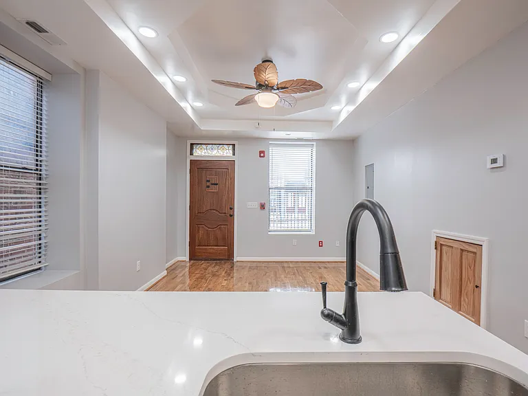 802 Central Ave #4 — Photo 11