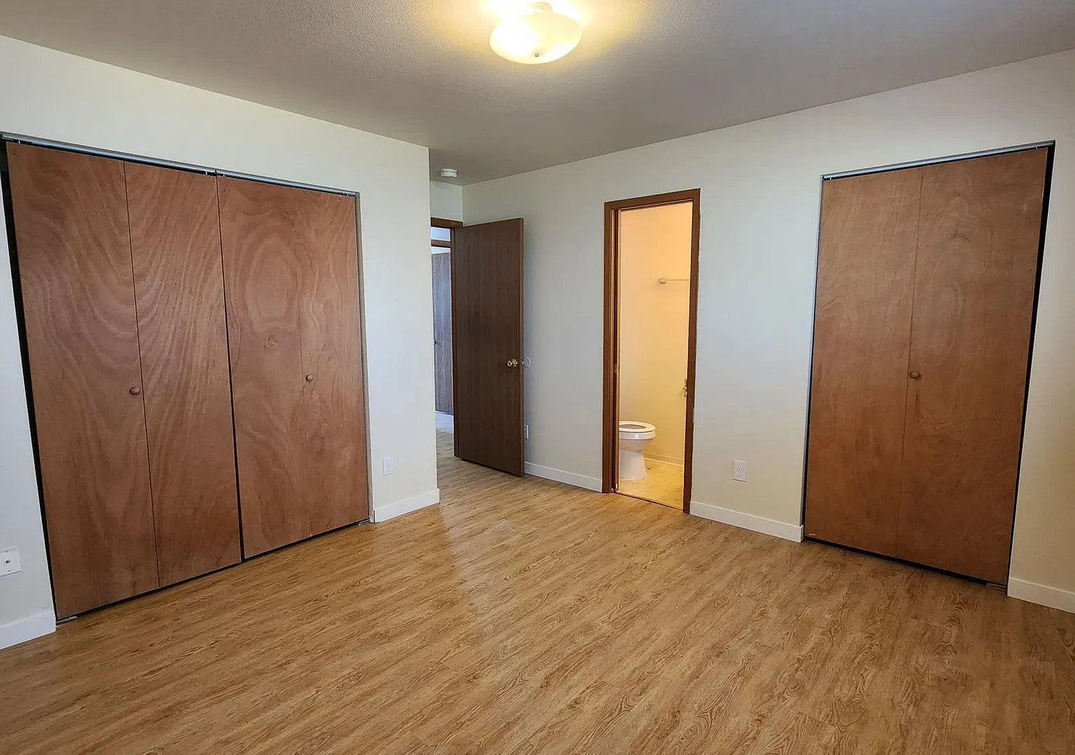 3452abcd — Photo 3