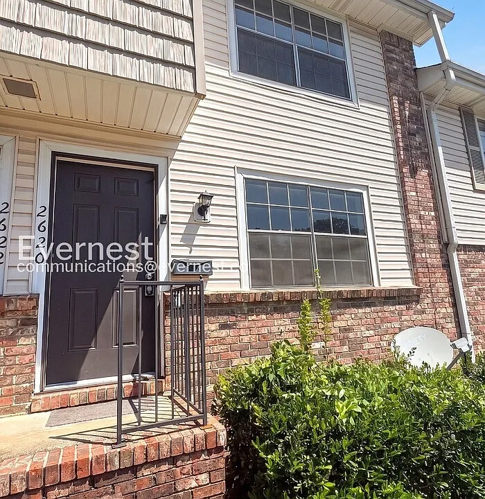 2620 Southbury Cir