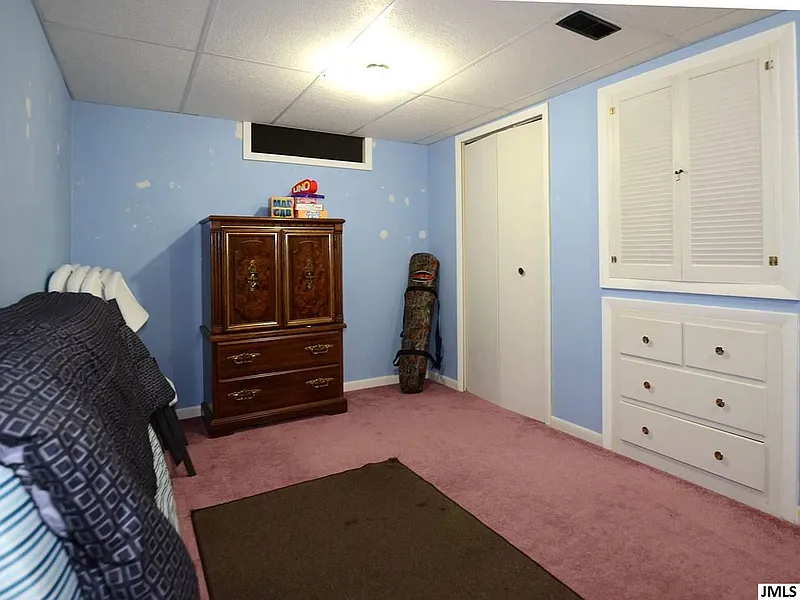 Thumbnail 18