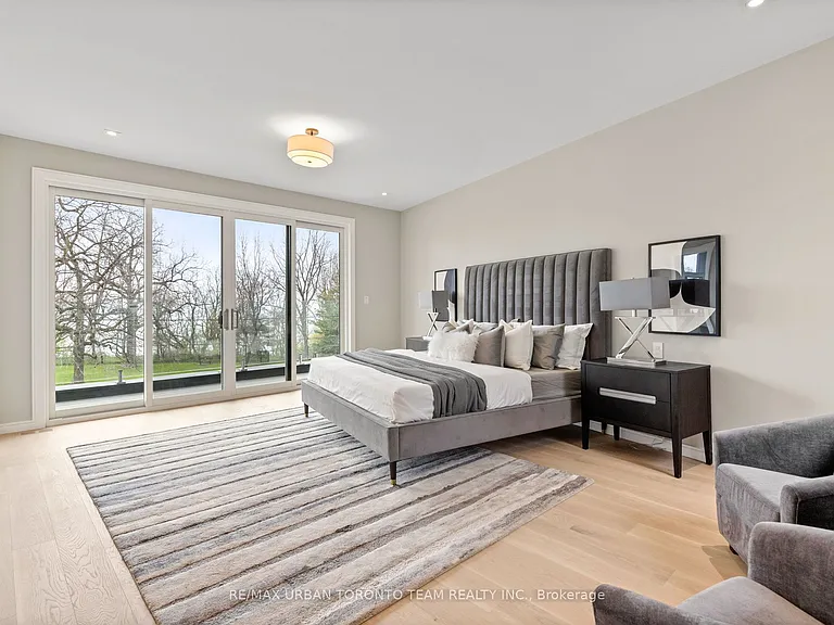 4 Drake Cres — Photo 28