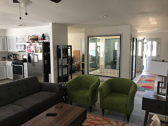 2nd image of 844 El Parque Dr