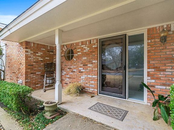 4th image of 4305 Cadiz Dr