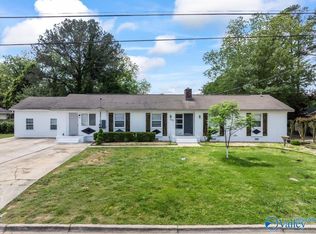 413 Peach Ave, Albertville, AL 35950