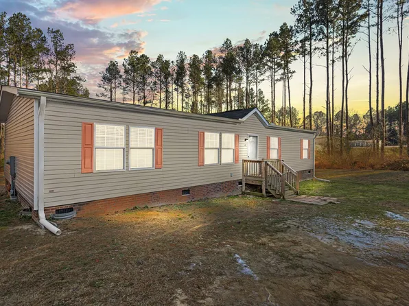 35 Whitney Dr, Louisburg, NC 27549