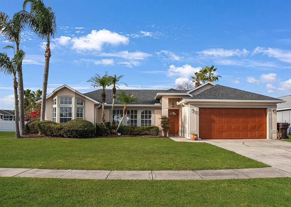 1st image of 2421 QUEENSWOOD CIRCLE