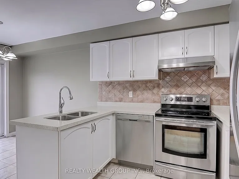 20 Laura Sabrina Dr — Photo 16