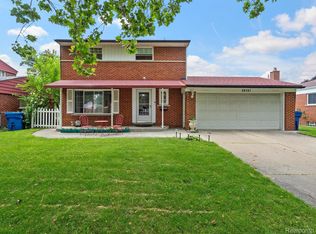 29287 Roan Dr, Warren, MI