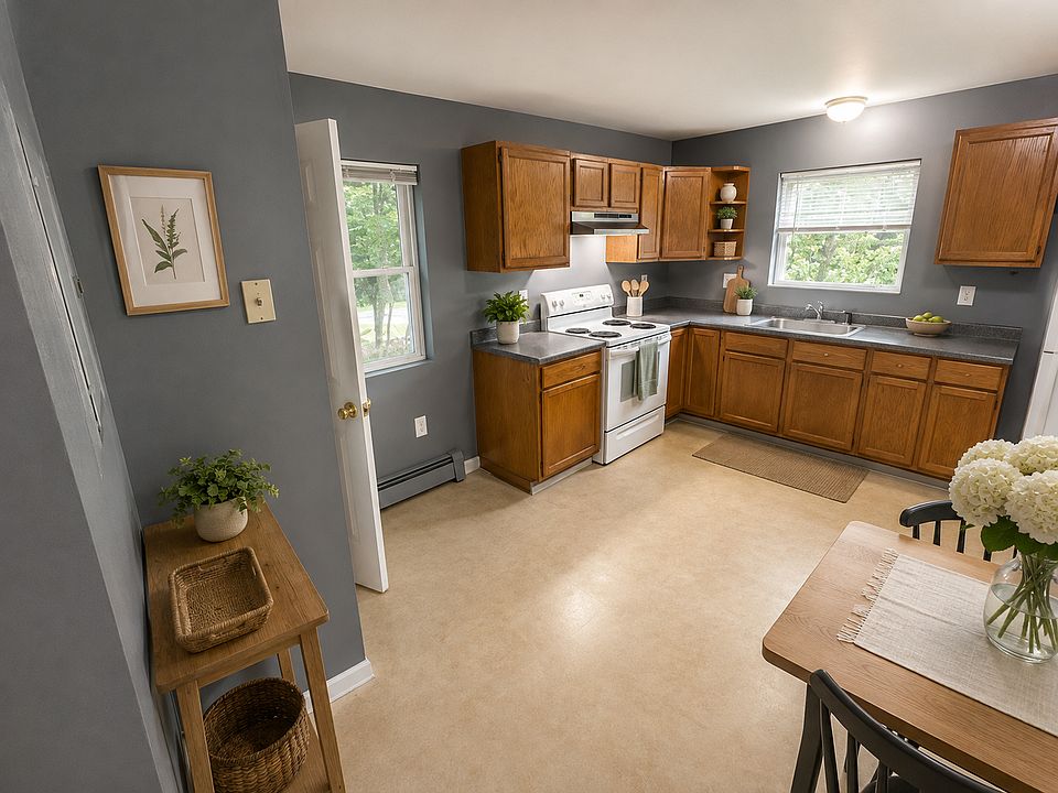 2nd image of 9 Dollard Farm Way #1