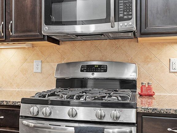 4th image of 356 Westgrove Ct