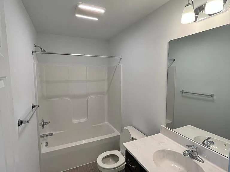 1815 Shady Ln — Photo 18