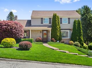 1002 Sundance Dr, Mc Kees Rocks, PA 15136