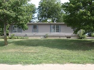 306 1st St, Greenleaf, KS 66943