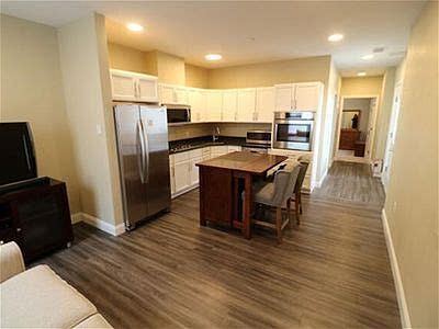3rd image of 2 Mayflower Ave #1J