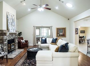 2876 Marion Anderson Rd, Hot Springs, AR 71913