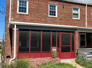 12 Burns St NE, Washington, DC 20019