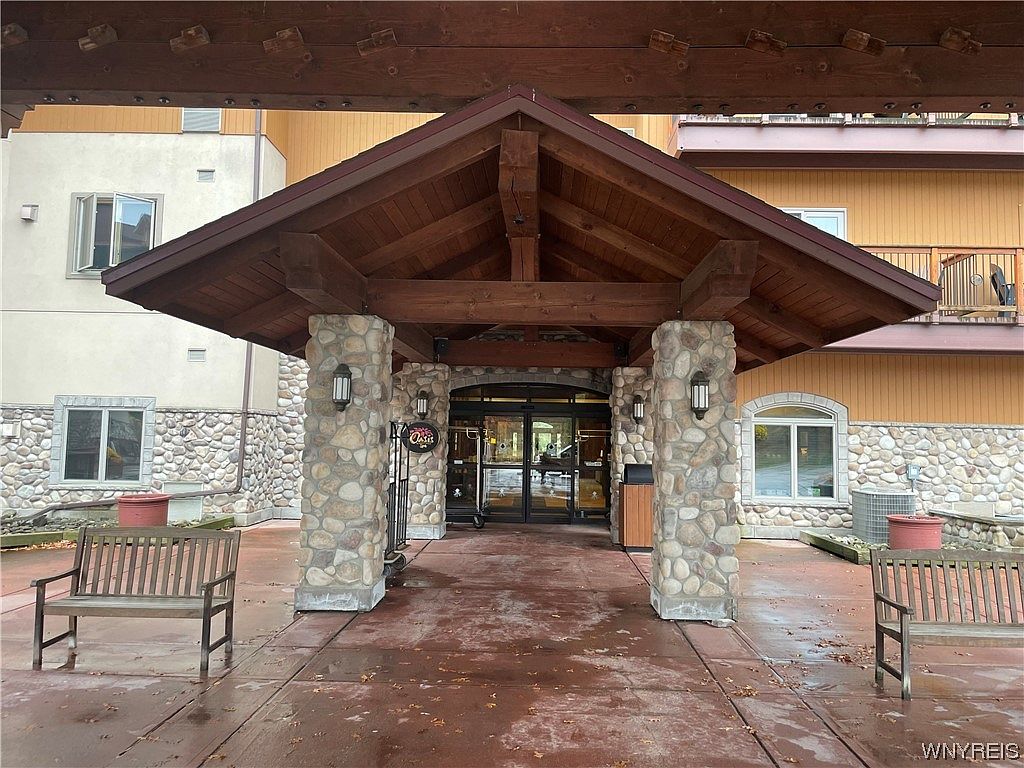 6557 Holiday Valley Rd 318, Ellicottville, NY 14731 MLS B1509336